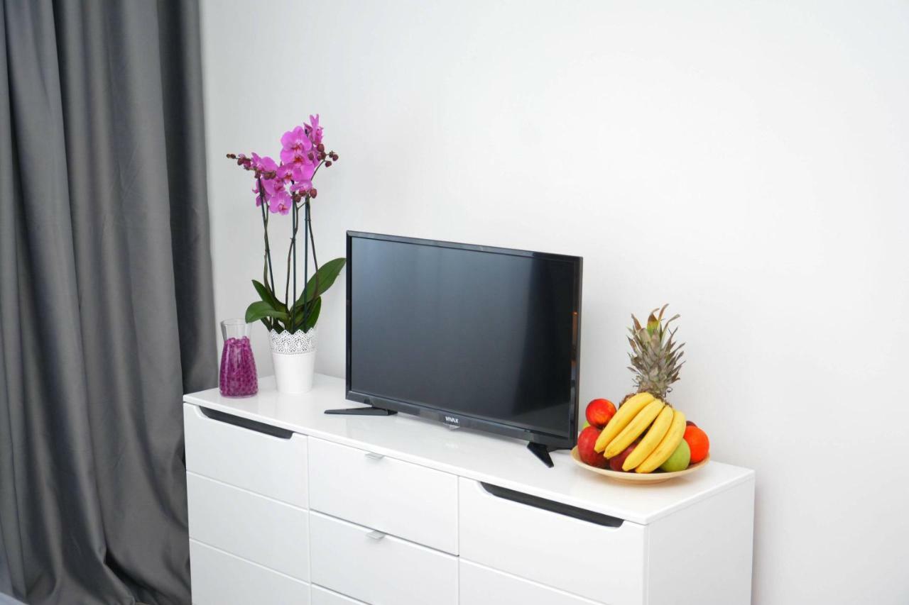 Small Oasis Apartment Tivat Kültér fotó